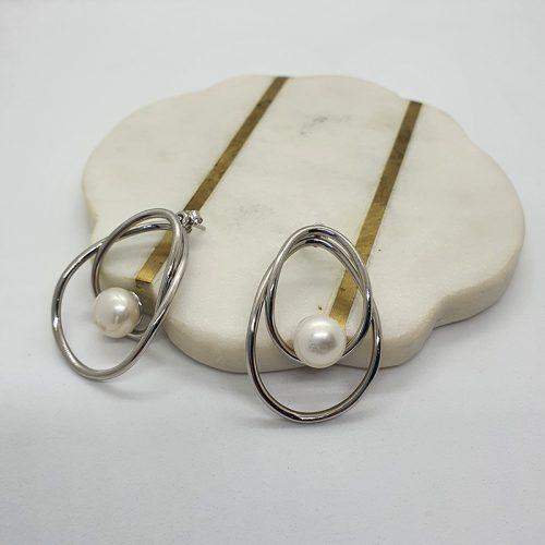 Large two piece pearl earing stud