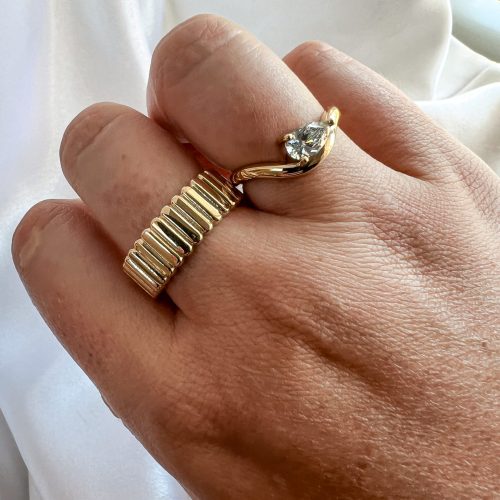 Lady fingers ring