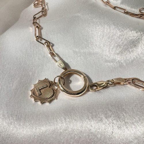 Doughnut clasp