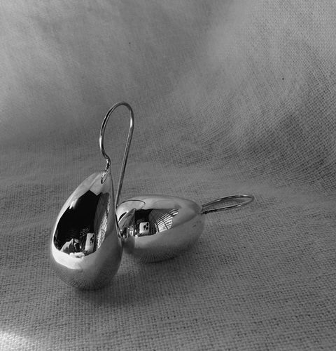 Chunky teardrop