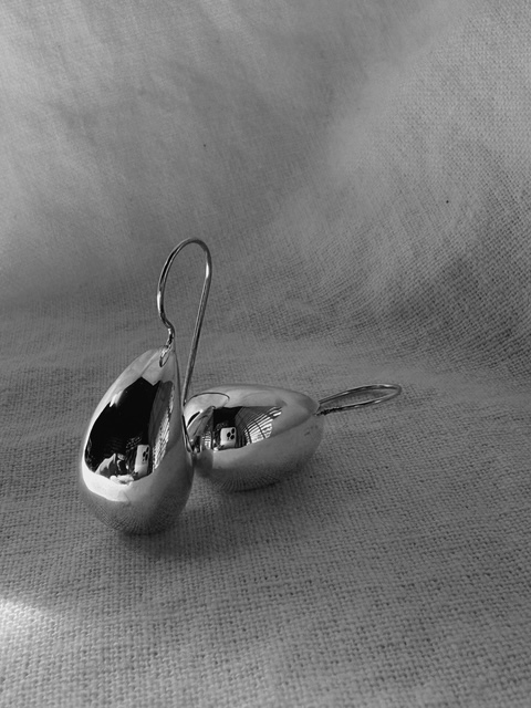 Chunky teardrop
